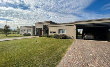 Venta espectacular casa Fincas  San Vicente Golf