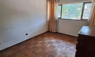 Venta Casa 3D/1B - San Joaquín