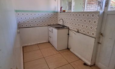 Venta Casa 3D/1B - San Joaquín