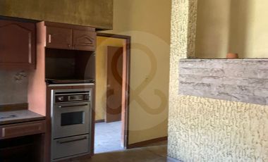 Casa uso de suelo en venta en Colonial Independencia Poniente