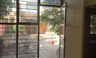Casa uso de suelo en venta en Colonial Independencia Poniente