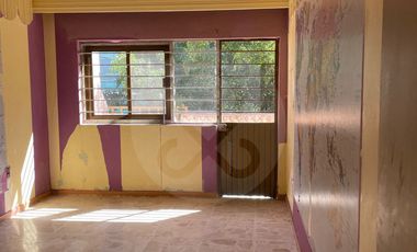Casa uso de suelo en venta en Colonial Independencia Poniente