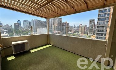 Oficina en Arriendo en Santa Rosa Esquina Alameda