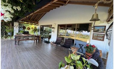 Venta de Hermosa Casa Campestre Cerca del Aeropuerto