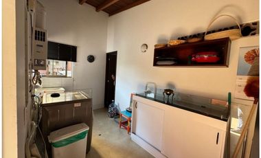 Venta de Hermosa Casa Campestre Cerca del Aeropuerto