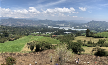 Venta de Hermoso Lote con Vista en Via la Ceja La Union