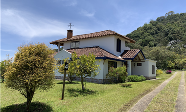 Venta de Hermoso Lote con Vista en Via la Ceja La Union