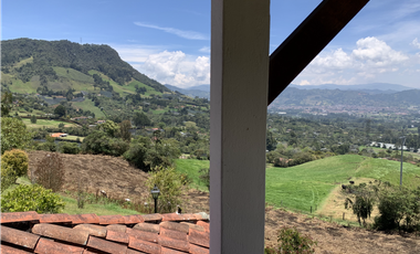 Venta de Hermoso Lote con Vista en Via la Ceja La Union