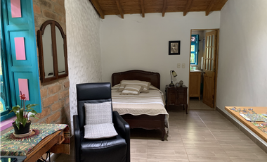 Venta de Hermosa Casa Finca Independiente en Rionegro