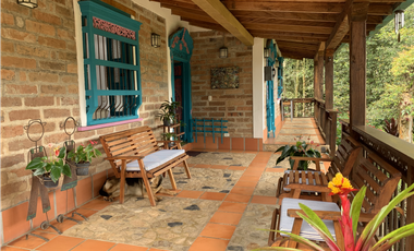 Venta de Hermosa Casa Finca Independiente en Rionegro