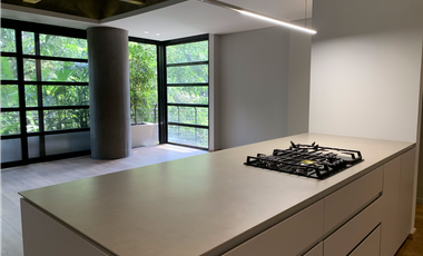 Venta Apartamento en El Poblado, Sector el Campestre
