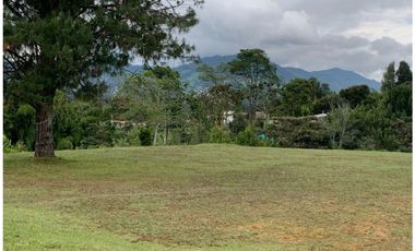 Venta de Lote en la Vía San Antonio la Ceja, Ubicación y Aprovechable