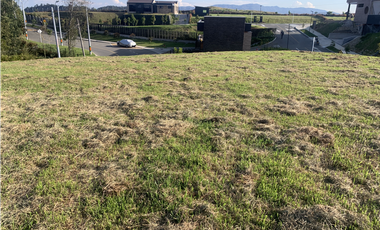 Venta de Lote en Alto de Palmas Via Aeropuerto en Unidad Cerrada