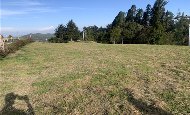 Venta de Lote en Alto de Palmas Via Aeropuerto en Unidad Cerrada