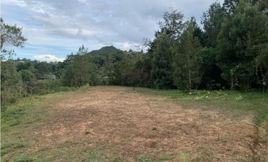 Venta de Hermoso Lote en El Retiro en Reserva Natural Unidad Cerrada