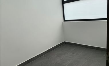 Venta Casa de Lujo en El Retiro para Estrenar Ubicación y Exclusividad