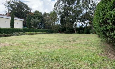 Venta de Lote en Exclusiva Urbanización Cerrada en Llanogrande