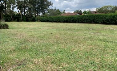 Venta de Lote en Exclusiva Urbanización Cerrada en Llanogrande