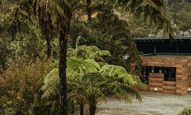 Venta de Hermosa Casa en El Alto de Palmas, Unidad Cerrada Naturaleza