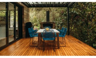 Venta de Hermosa Casa en El Alto de Palmas, Unidad Cerrada Naturaleza