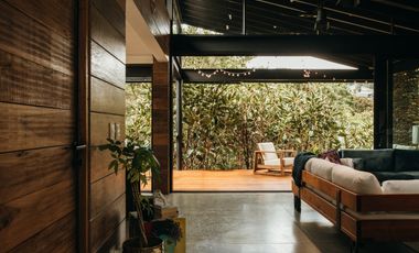 Venta de Hermosa Casa en El Alto de Palmas, Unidad Cerrada Naturaleza