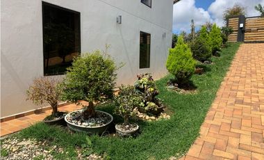 Venta de Hermosa Casa En Exclusiva Unidad Cerrada a Minutos de La Ceja