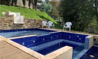 Venta de Hermosa Casa En Exclusiva Unidad Cerrada a Minutos de La Ceja