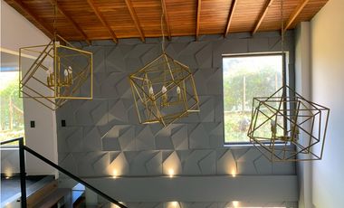 Venta de Hermosa Casa En Exclusiva Unidad Cerrada a Minutos de La Ceja