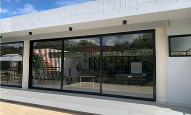 Venta de Hermosa Casa En Exclusiva Unidad Cerrada a Minutos de La Ceja