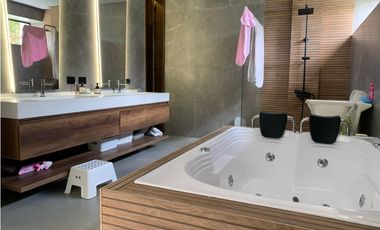 Venta de Hermosa Casa En Exclusiva Unidad Cerrada a Minutos de La Ceja