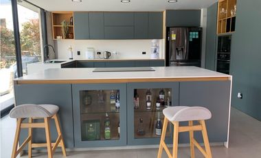 Venta de Hermosa Casa En Exclusiva Unidad Cerrada a Minutos de La Ceja