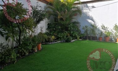 Casa con departamento independiente a la venta en Fracc. El Dorado, Ags.