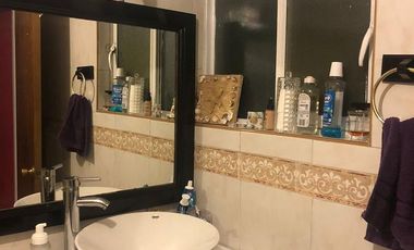 Casa con departamento independiente a la venta en Fracc. El Dorado, Ags.