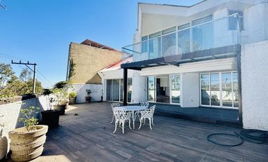 Venta o Renta Casa La Vista, Av Lomas Country