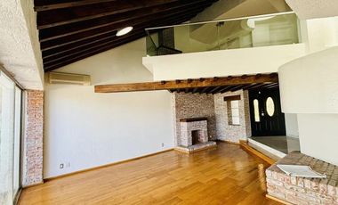 Venta o Renta Casa La Vista, Av Lomas Country