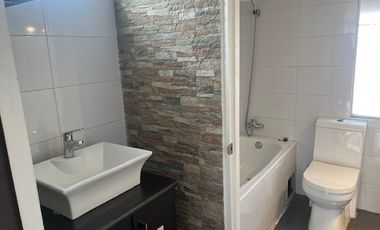 Casa en Venta en Los Dominicos/Pueblito Los Dominicos