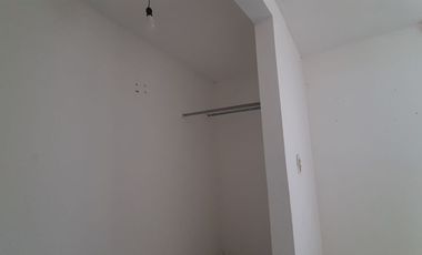 Casa de 3 recs. en renta en Santa Maria Tulpetlac
