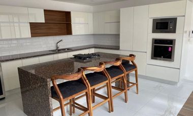 RESIDENCIA EN VENTA EN CORTIJO SAN AGUSTÍN $6'400,000 pesos
