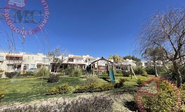 Terreno en esquina a la Venta Residencial Bosques del Paraíso, Aguascalientes