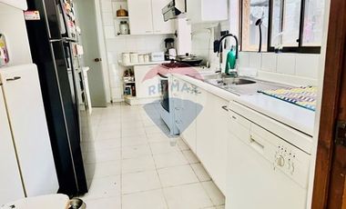 TE ENCANTARÀ  CASA 5D 4B LOS TRAPENSES,