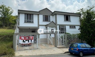 VENTA de CASA RESIDENCIAL en BUCARAMANGA