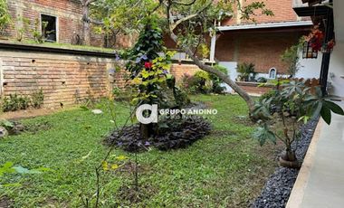 VENTA de CASA RESIDENCIAL en BUCARAMANGA