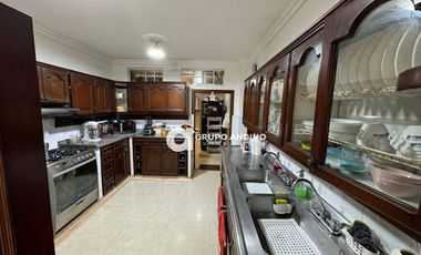 VENTA de CASA RESIDENCIAL en BUCARAMANGA