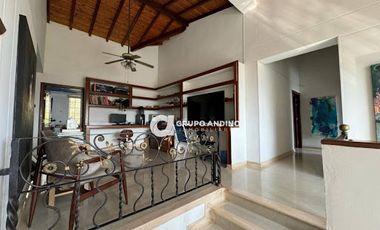 VENTA de CASA RESIDENCIAL en BUCARAMANGA
