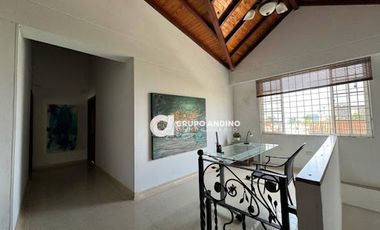 VENTA de CASA RESIDENCIAL en BUCARAMANGA