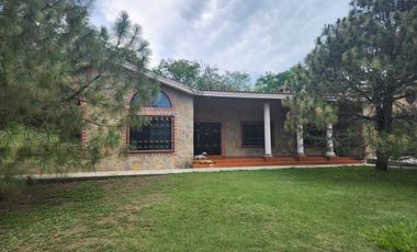 QUINTA EN VENTA EN COL. ATONGO DE ARRIBA EN CADEREYTA JIMENEZ  N.L.