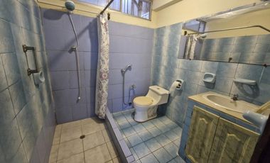 Venta de Depart Centro de Gye, 3 Habitaciones, con ascensor. (LC)