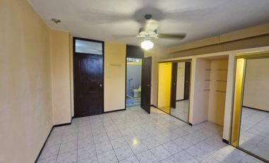 Venta de Depart Centro de Gye, 3 Habitaciones, con ascensor. (LC)