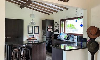 Casa Campestre con amplia zona verde en Venta - Tabio Vereda Juaica