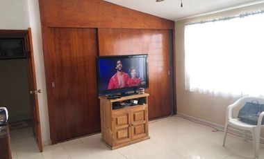 CASA EN RENTA  EN LOMAS DE VALLE DORADO, VIGILANCIA.